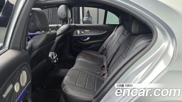 Mercedes-Benz E-Class W213 — Фото автомобиля 18