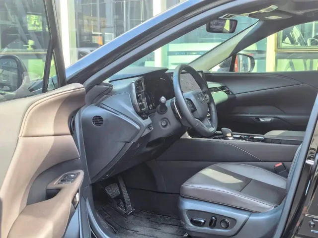 Lexus RX — Фото автомобиля 3