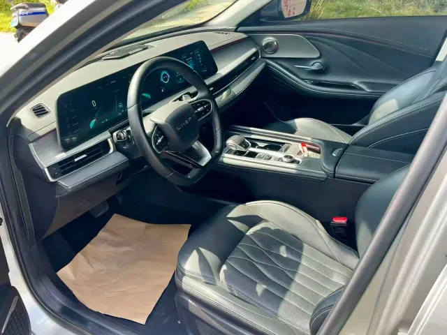 Chery Arrizo 8 — Фото автомобиля 5