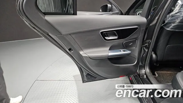 Mercedes-Benz C-Class — Фото автомобиля 22