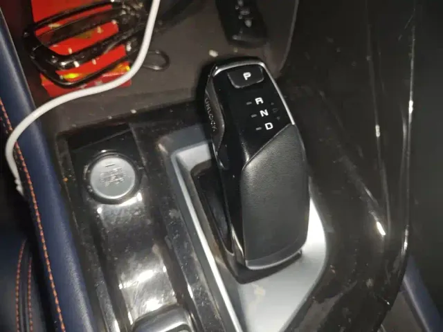 Dongfeng Fengshen AX7 — Фото автомобиля 10