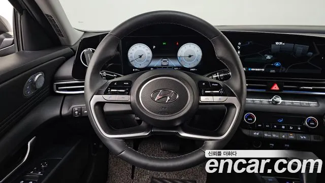 Hyundai Avante CN7 — Фото автомобиля 12