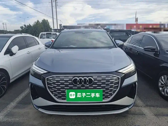 Audi Q4 e-tron — Фото автомобиля 2
