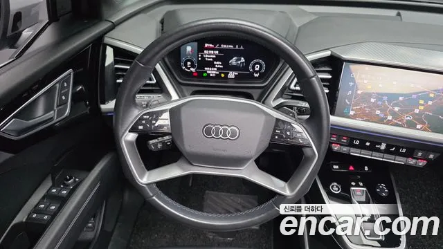 Audi Q4 e-tron F4 — Фото автомобиля 21
