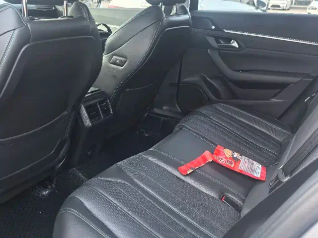 Peugeot 508 — Фото автомобиля 7