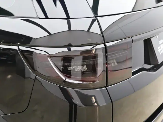 Land Rover Discovery Sport — Фото автомобиля 29