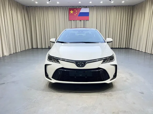 Toyota Corolla — Фото автомобиля 2