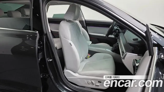 Hyundai Grandeur GN7 — Фото автомобиля 16