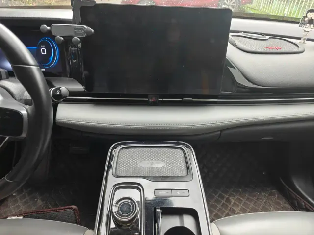 GAC Aion S Plus — Фото автомобиля 14