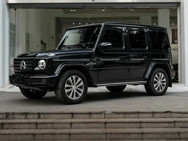 Фотография автомобиля — Mercedes-Benz G-Class