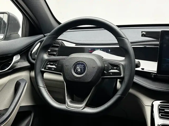 BYD Qin PLUS — Фото автомобиля 14