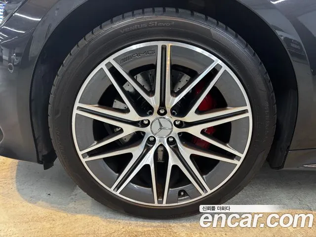 Mercedes-Benz AMG GT 4 двери 43 4MATIC+ — Фото автомобиля 5