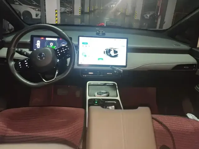 Hycan Auto Hycan Z03 2022 510km Trendy Cool Edition 160kW 61.13kWh — Фото автомобиля 12
