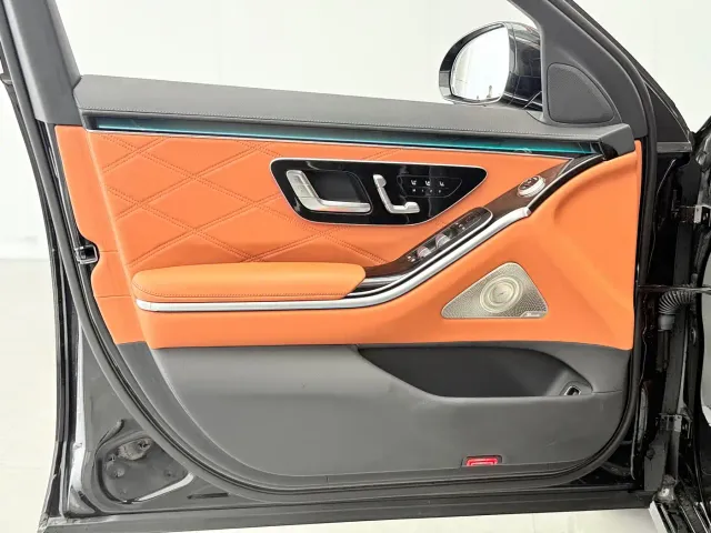 Mercedes-Benz Maybach S-Class — Фото автомобиля 17