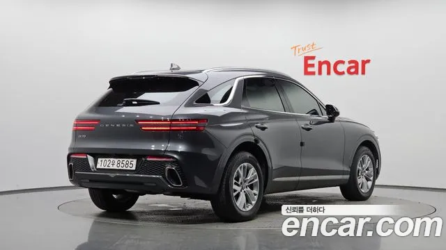 Genesis GV70 2.5T Бензин 2WD — Фото автомобиля 2