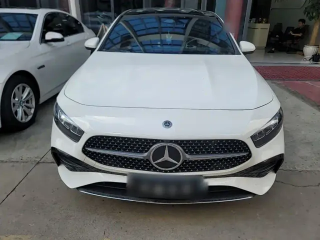 Mercedes-Benz A-Class — Фото автомобиля 2