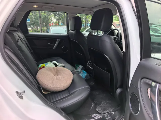 Land Rover Discovery Sport — Фото автомобиля 10