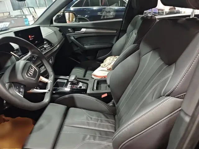 Audi Q5L — Фото автомобиля 19