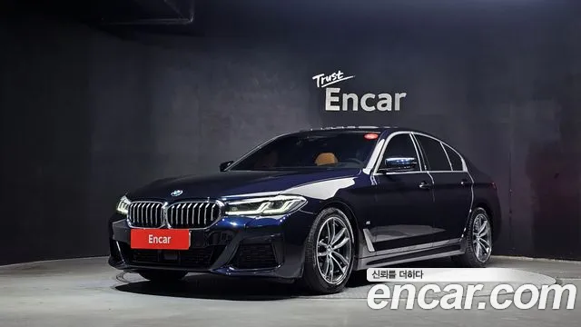 Фотография автомобиля — BMW 5 Series G30