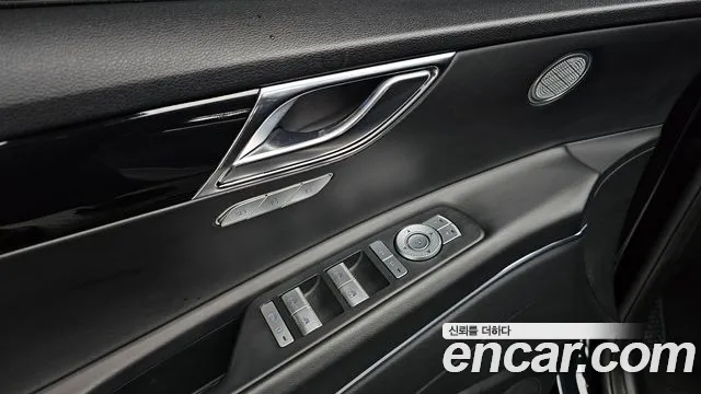Genesis GV80 2.5T Бензин AWD — Фото автомобиля 26