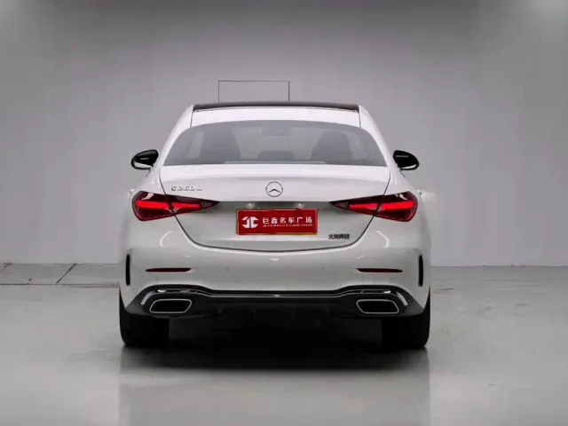 Mercedes-Benz C-Class — Фото автомобиля 6