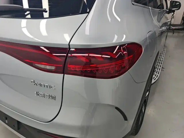 Mercedes-Benz EQE SUV — Фото автомобиля 7