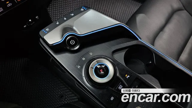 Kia EV6 — Фото автомобиля 9