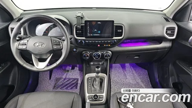 Hyundai Venue — Фото автомобиля 7
