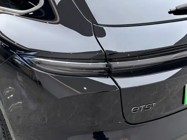 Nio ET5 Touring — Фото автомобиля 21