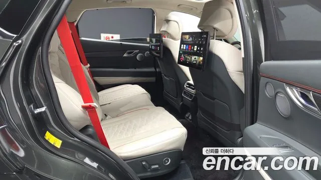 Genesis GV80 — Фото автомобиля 9
