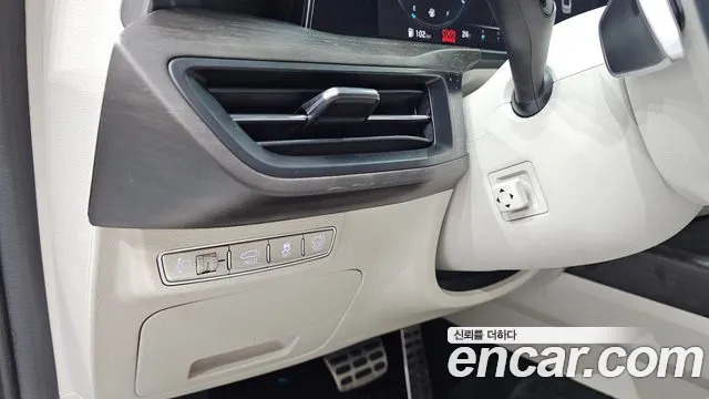 Kia K8 K8 Hybrid — Фото автомобиля 25