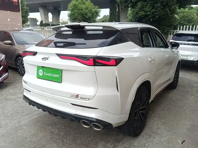 Changan Z6 — Фото автомобиля 6