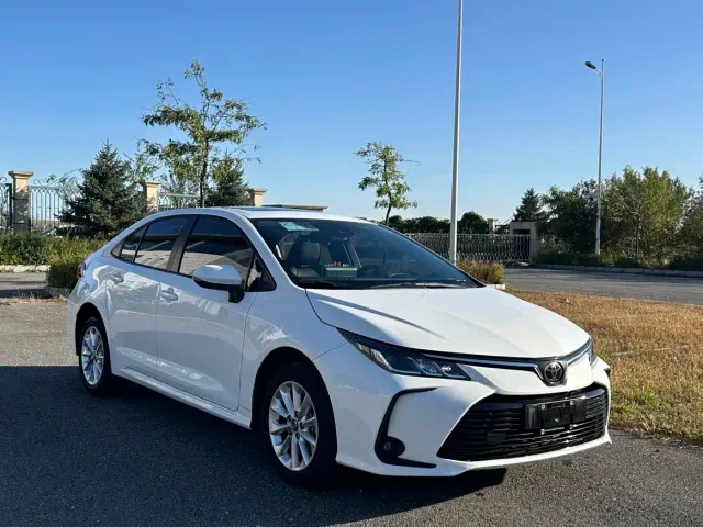 Toyota Corolla — Фото автомобиля 3