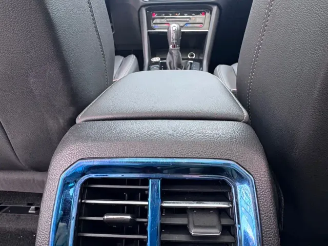 Volkswagen Tharu — Фото автомобиля 21