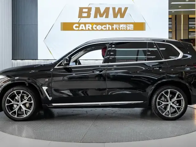 BMW X5 — Фото автомобиля 3