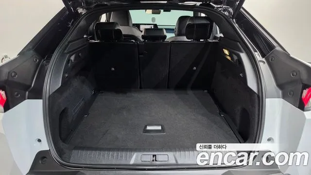 Peugeot 3008 2nd Gen — Фото автомобиля 24