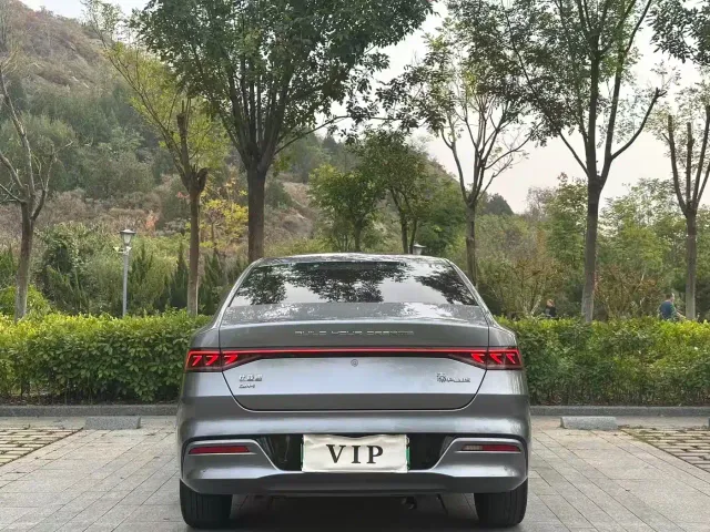BYD Qin PLUS — Фото автомобиля 9