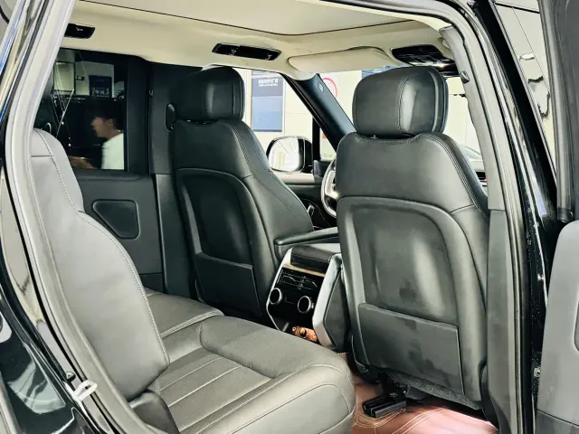 Land Rover Range Rover — Фото автомобиля 8
