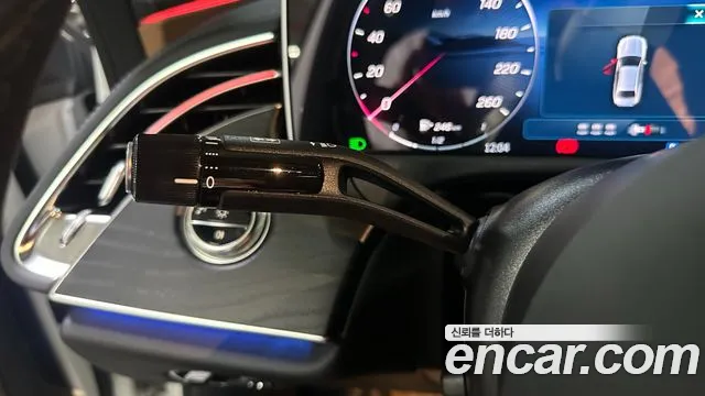 Mercedes-Benz E-Class — Фото автомобиля 18