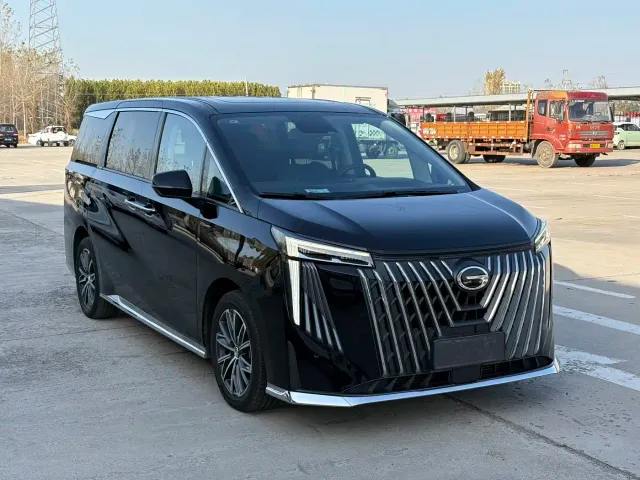 GAC Trumpchi M8 — Фото автомобиля 3