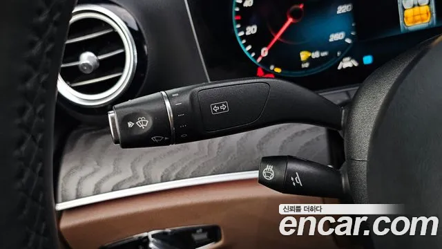 Mercedes-Benz E-Class W213 — Фото автомобиля 27
