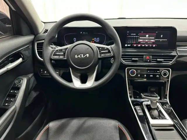Kia Seltos — Фото автомобиля 11