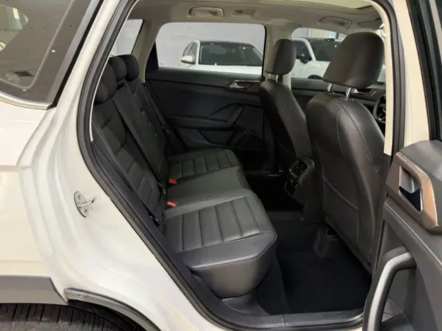 Volkswagen Tharu — Фото автомобиля 12