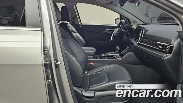 Kia Sportage Sportage 5-е поколение Дизель 2.0 2WD — Фото автомобиля 11