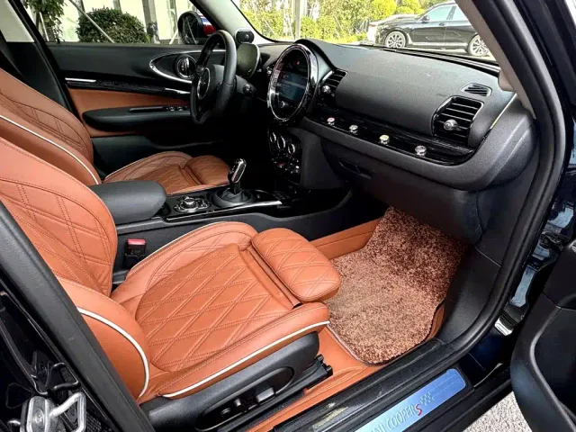 MINI Clubman — Фото автомобиля 9