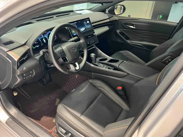 Toyota Avalon — Фото автомобиля 10