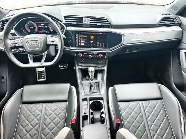 Audi Q3 — Фото автомобиля 4
