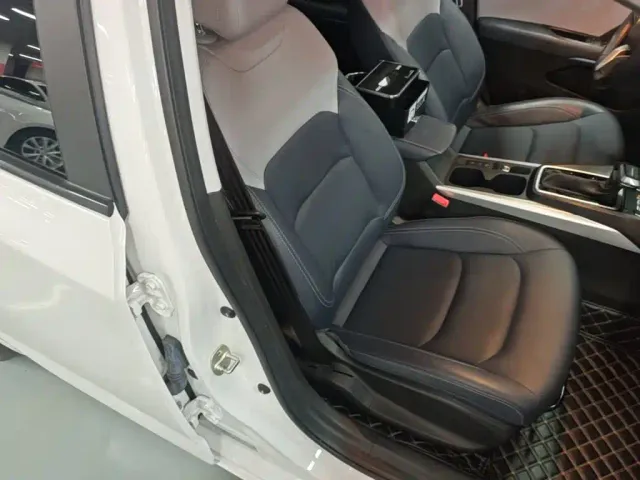 Chevrolet Monza — Фото автомобиля 24