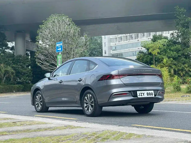 BYD Qin PLUS — Фото автомобиля 4