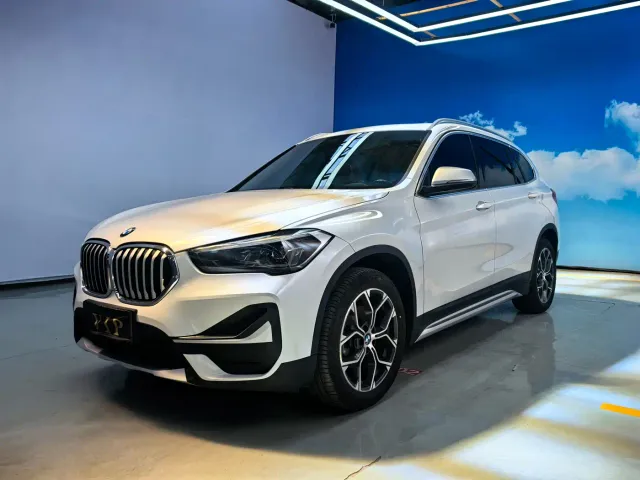 BMW X1 — Фото автомобиля 3
